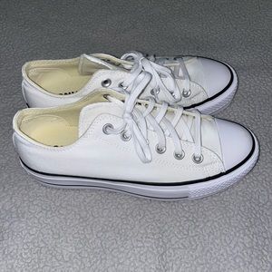 Platform converse